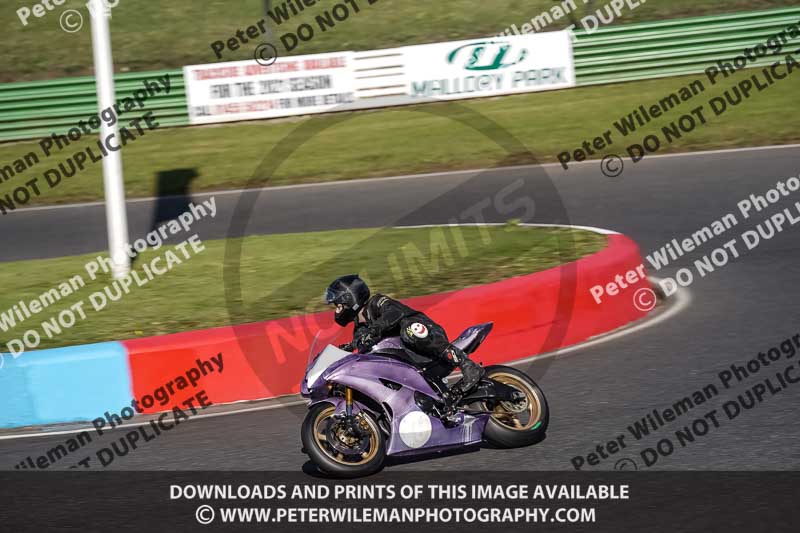 enduro digital images;event digital images;eventdigitalimages;mallory park;mallory park photographs;mallory park trackday;mallory park trackday photographs;no limits trackdays;peter wileman photography;racing digital images;trackday digital images;trackday photos